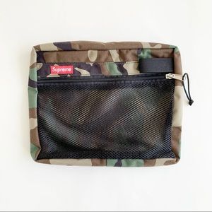SUPREME | NEW 1PC MEDIUM CAMO MESH ORGANIZER POUCH/CLUTCH HYPEBEAST STREETWEAR